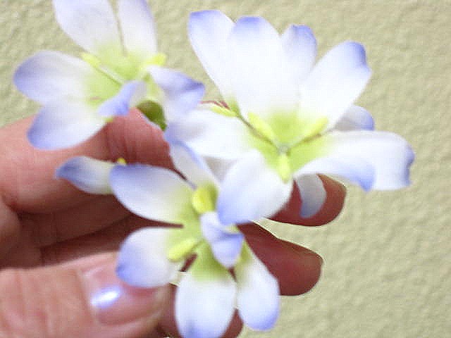 リューココリネ　造花　造花専門店Hanaco（はなこ）　仏花・墓花・お供え・榊・ひさかき用